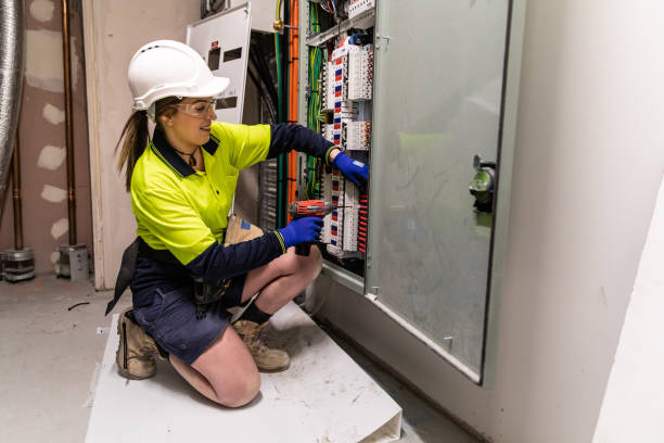 Best Local Electrician Companies  in Lowell, NC